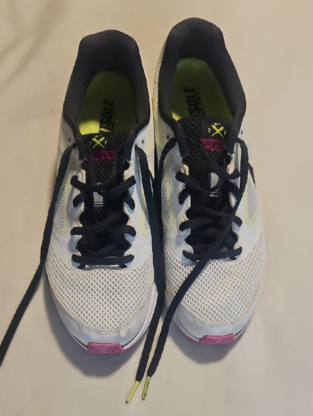 Nike White Mesh Running Shoes with Navy and Pink Accents